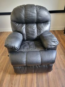 Leather manual recliner