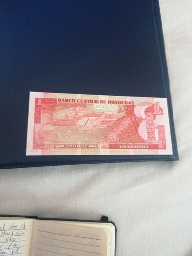 UNC 1980 Honduras 1 Lempira Banknote