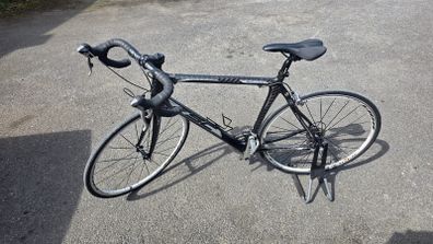 Carbon Road Bike   Shimano Ultegra   22 Frame   Fully Serviced