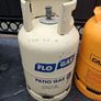 gas bottles (full) Image 2