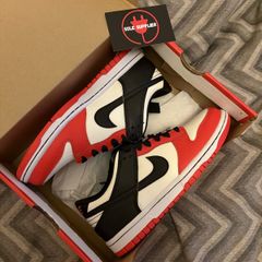 Nike Dunk Low "Chicago"