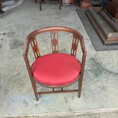 Antique Chair - Bucket Form