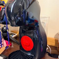 Dolce Gusto Capsule Coffee Machine, Black