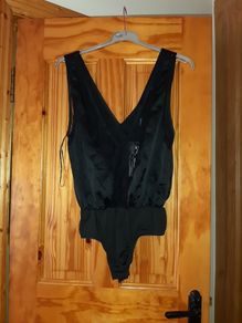New Lace Body Suit Size 6