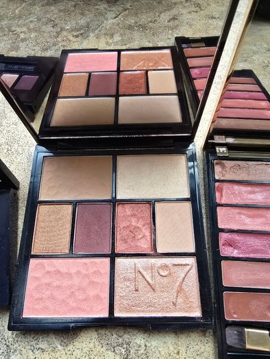 Estee Lauder, L'oreal & No7 Make Up Palette