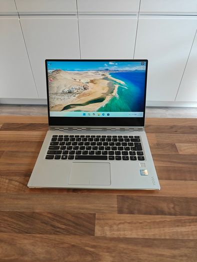 Lenovo Yoga 910 | i5 | 8GB | 256GB | 13.9" 4K Touchscreen |