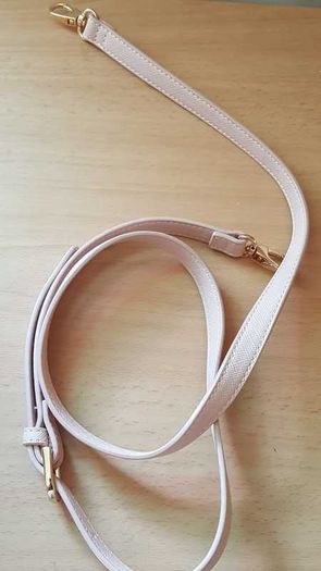 Samantha Vega cross body