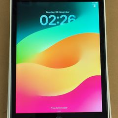 Apple iPad 9th Gen 10.2" 256GB  WiFi Space Grey