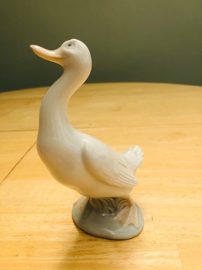 Nao By Lladro Goose Figurine