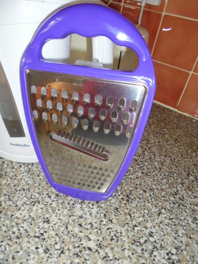 Kitchen Grater for Sale