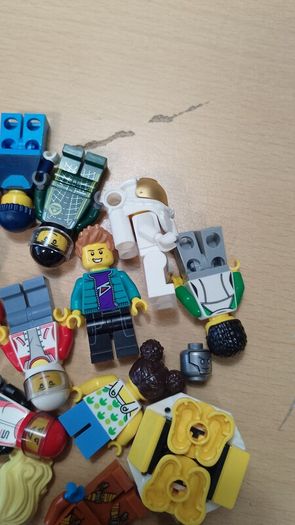 LEGO Minifigures Bundle