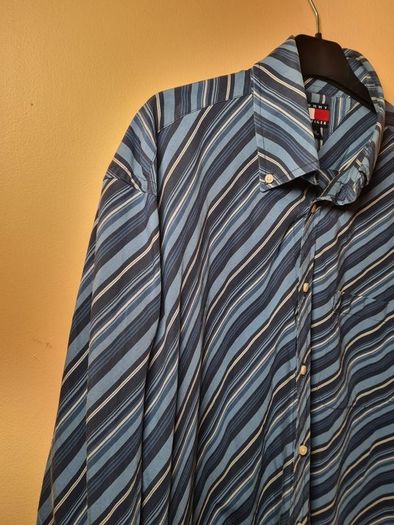 mens Tommy Hilfiger striped shirt Size Large navy