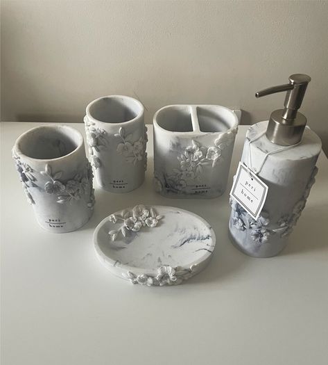 Peri Home Floral Bathroom Set