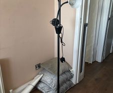floor lamp