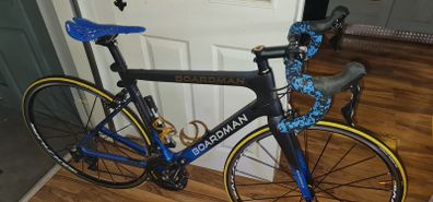 Full carbon bike