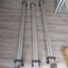 van guard roof bars