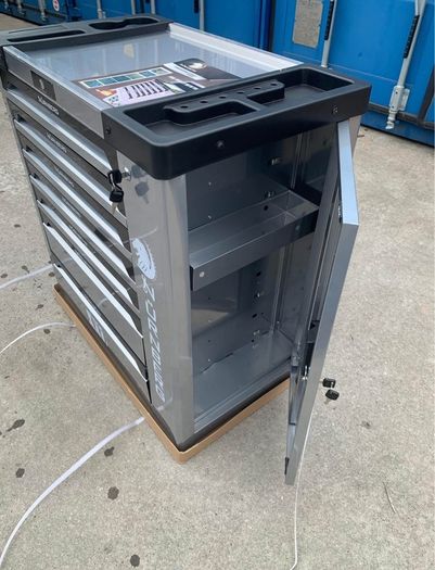 Nurnberg 7/6 Tool box full with tools
