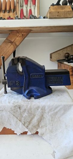 Record no 2 engineering vice