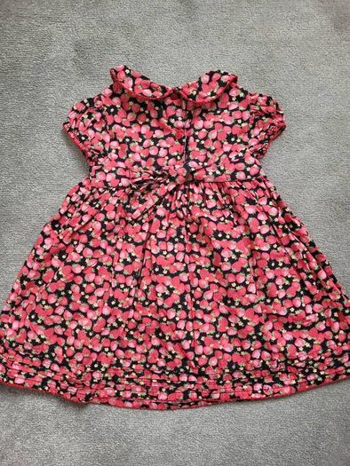 Beautiful strawberry dress, size 1-2 years