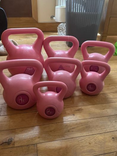 Set of 7 Kettlebells