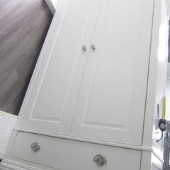Tall Hard Wooden Laminated White Wardrope