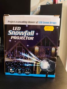 led snowfall projector