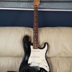 Fender Roland Ready Strat.