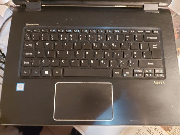 Acer Aspire R14, in excellent cosmetic condition, for parts or repair, No SSD or RAM, everything else is good