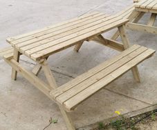 picnic bench