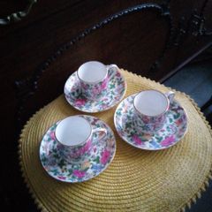 Stunning porcelain Crown 3 tea cups sets