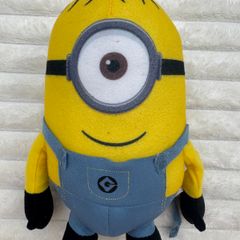 Plush Minion Stuart Despicable Me approx. 22cm. Smiling Damaged Suit Used Please see photos