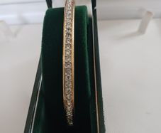 gold bangle