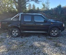 2003 Nissan Navara