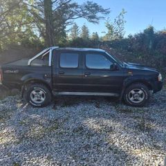 2003 Nissan Navara