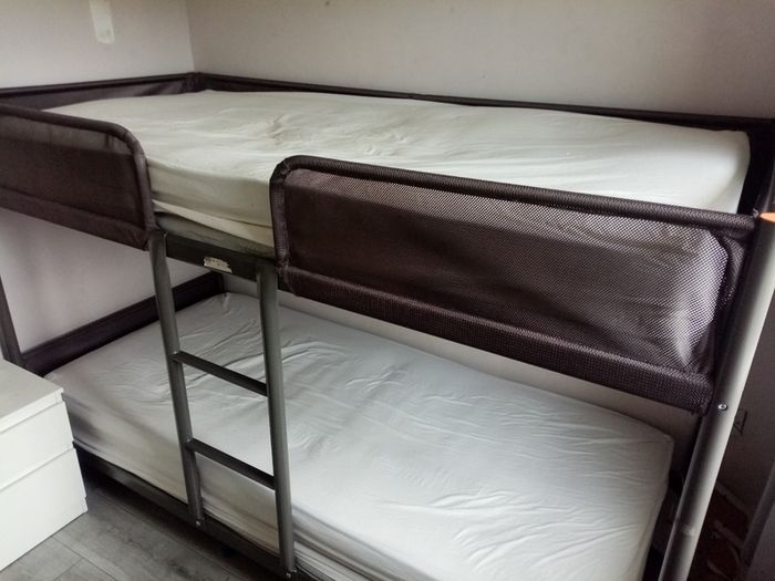 Bunk bed
