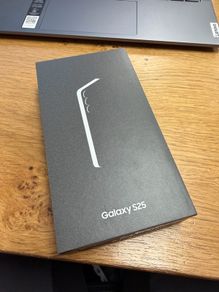 Samsung Galaxy S25 128gb - Brand New