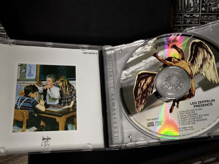 Led Zeppelin ! Presence ! CD ! Digitally Remastered !