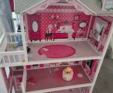 Doll house