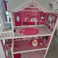Doll house