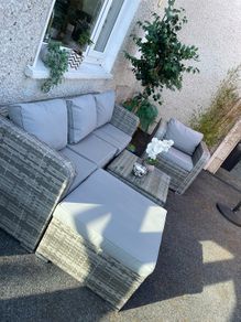 rattan lounge set