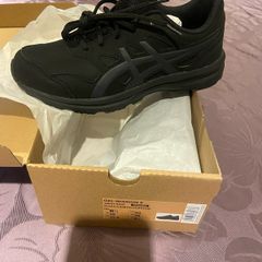 ASICS, brand new, size 6.5