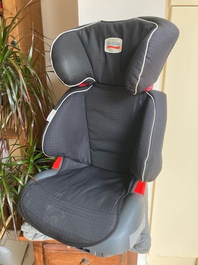 Britax Adventure High-back booster car seat 15-36 kg