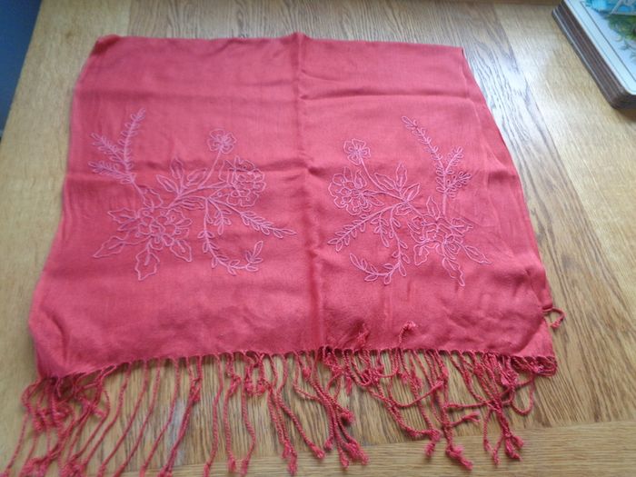 Ladies Scarf for Sale