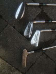 Golf/pitch and putt clubs