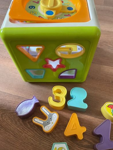 Play cube