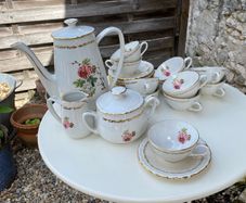 Cups & saucers - vintage china