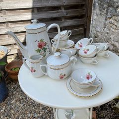 Cups & saucers - vintage china