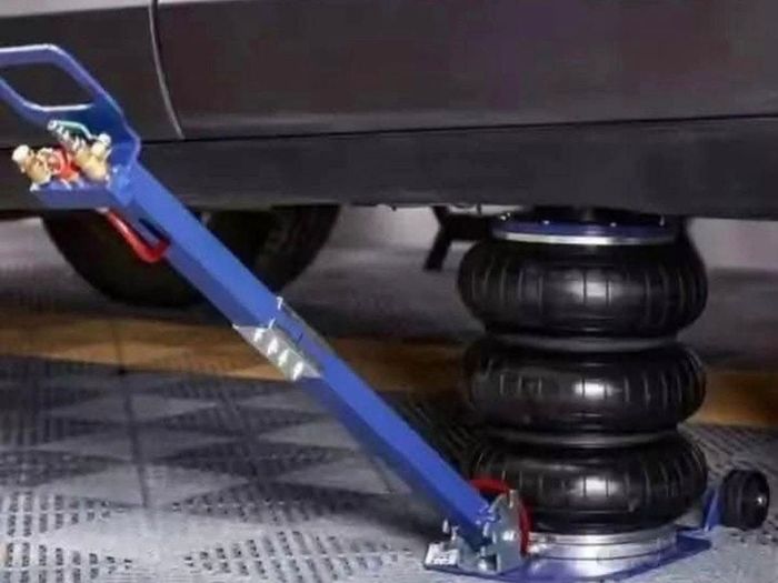 Brand New 3 Ton Pneumatic Air Bag Jack