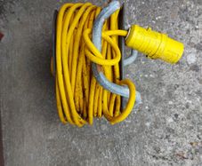 120V Industrial Trade Cable Reel 50 Metres Long With 2 Outlets