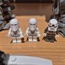 Lego Star Wars 4483 AT-AT - Rare and hard to find. Image 5